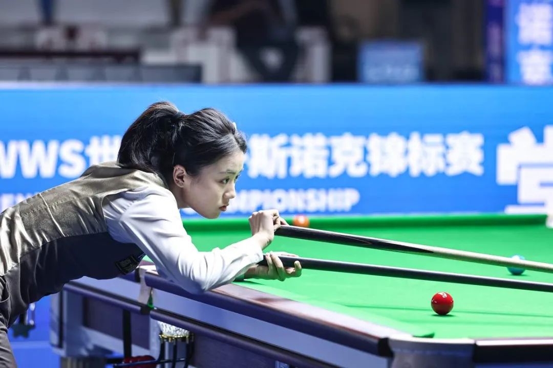 年女子排球 年女子排球